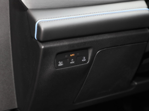 2025Pro 380TSI ǿ\(yn) п؅^(q)