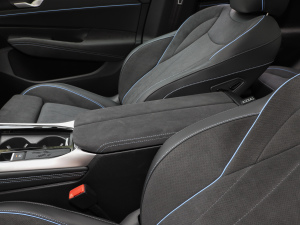 2025款Pro 380TSI 星空龙运版 中控区