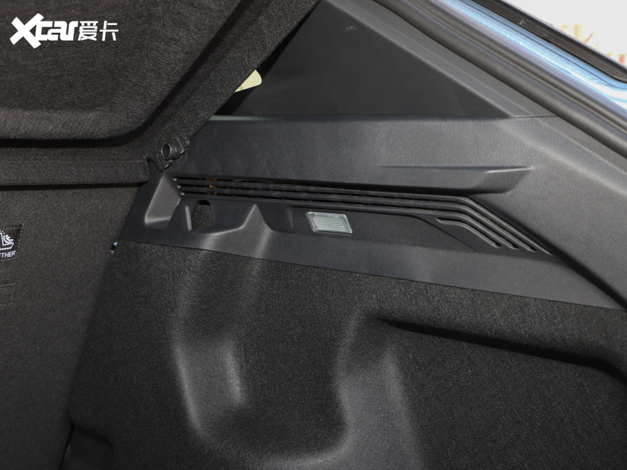 2024��ID.4 X ���� ����������