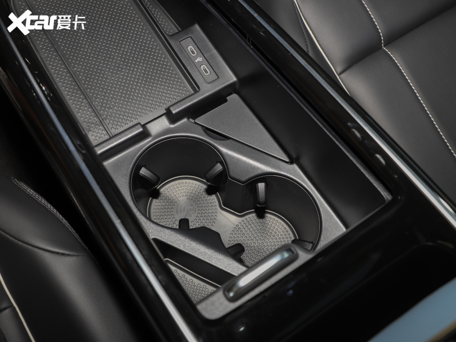 2024��ID.4 X ���� ����������