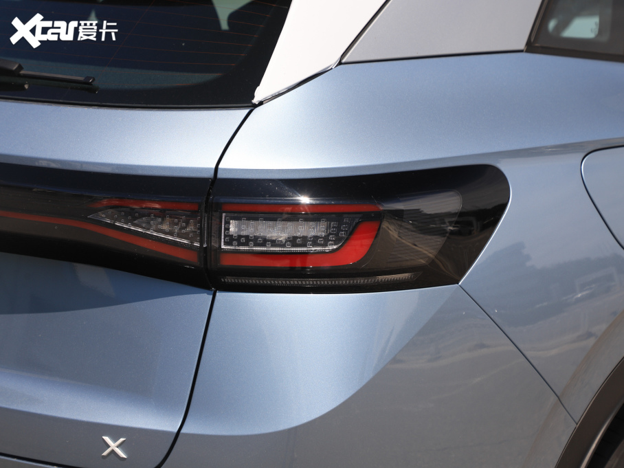 2024��ID.4 X ���� ����������