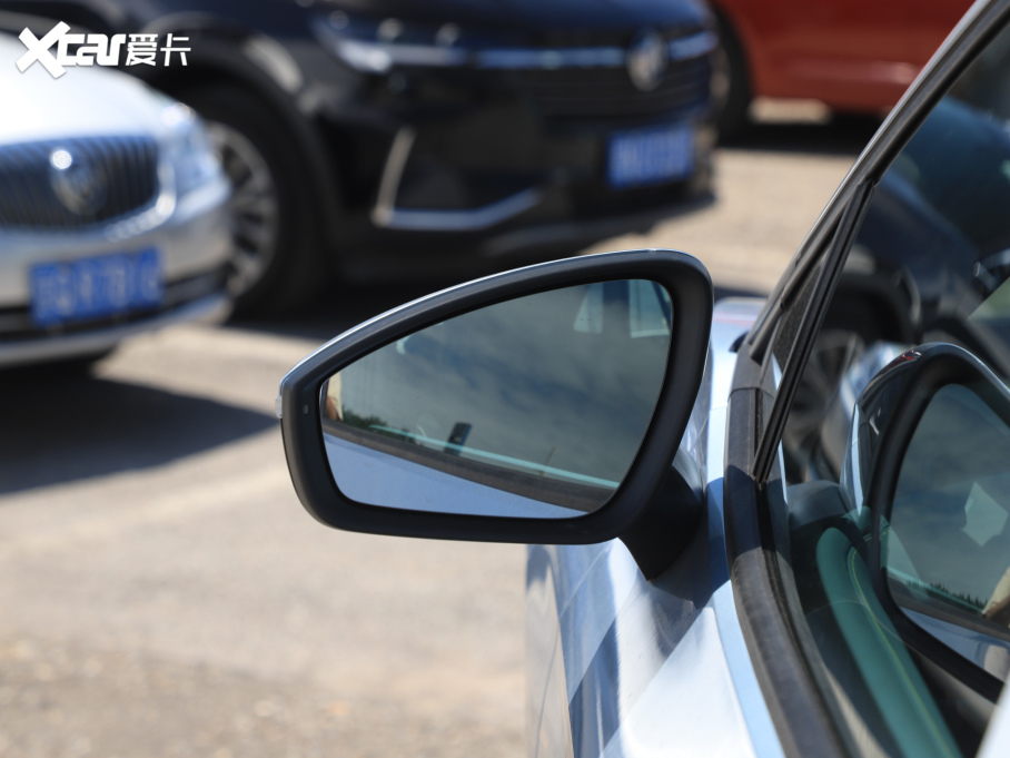 2024��ID.4 X ���� ����������