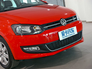 2011Polo ^