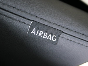 20111.6L Ԅ(dng)ƷŰ g