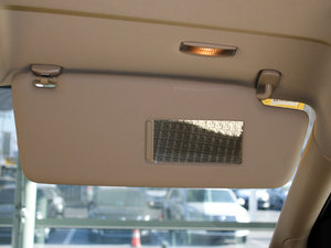 2011款1.4T 自动智雅版 5座 空间座椅