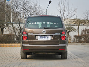 2011款1.4T 自动智臻版 5座 正后	