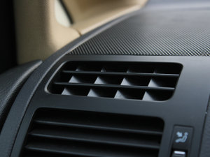 20111.4T Ԅ 5 п؅^(q)