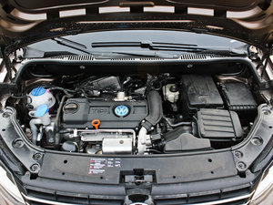2011款1.4T 自动智臻版 5座 发动机