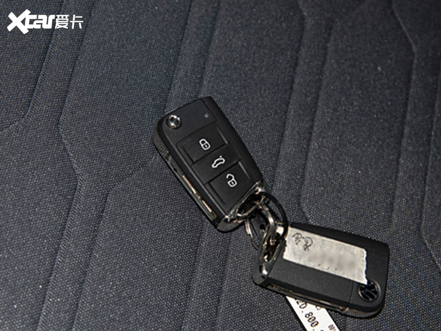 2025��;�� ���J 300TSI �J����