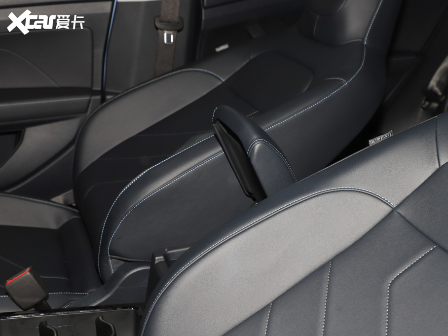 2025��;�� ���J 300TSI �J����