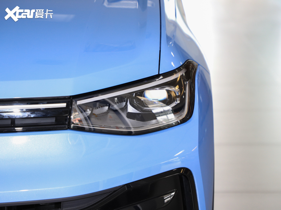 2025��;�� ���J 300TSI �J����