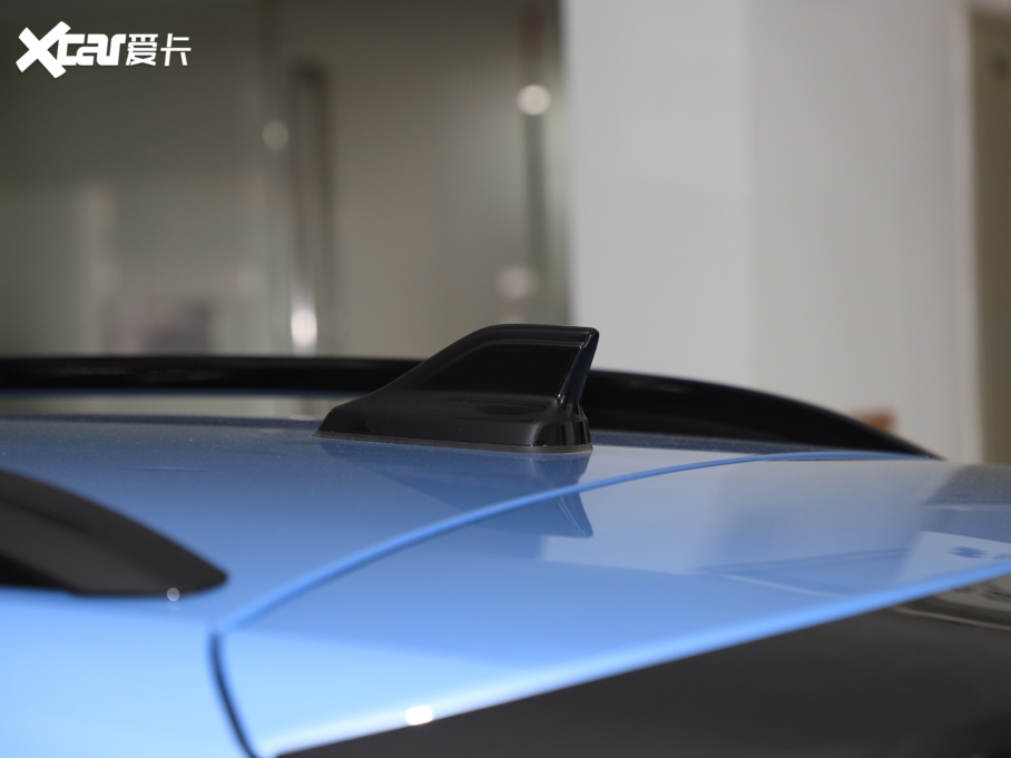 2025��;�� ���J 300TSI �J����