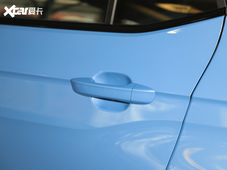 2025��;�� ���J 300TSI �J����