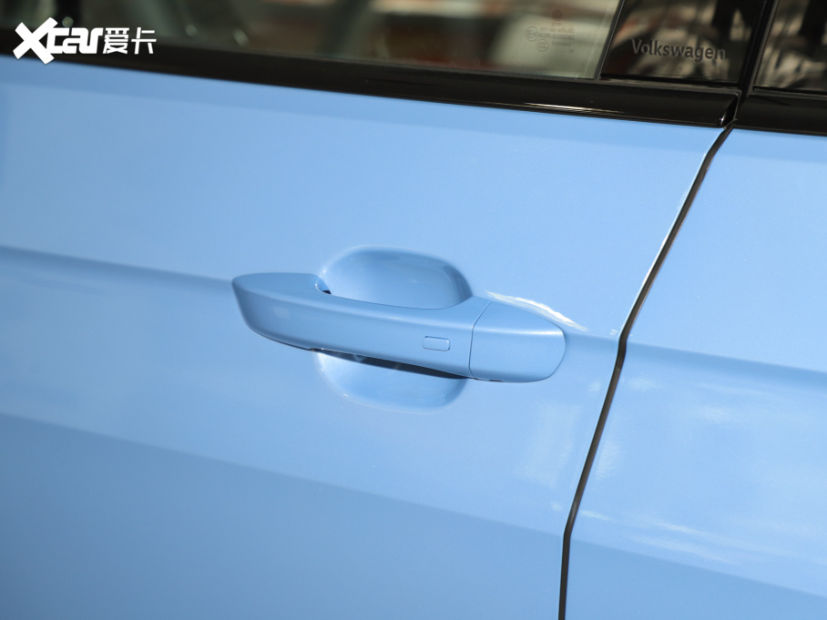 2025��;�� ���J 300TSI �J����