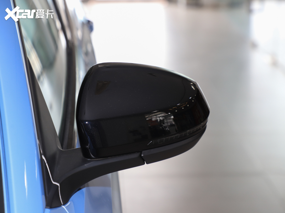 2025��;�� ���J 300TSI �J����