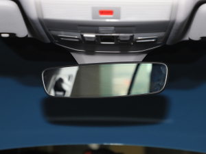 2025J 300TSI J п؅^