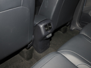 2025J 300TSI J п؅^(q)