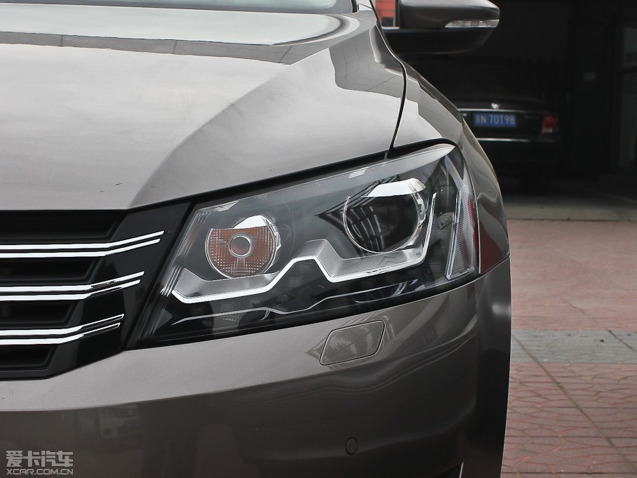 2011�����_�� 2.0TSI DSG�����