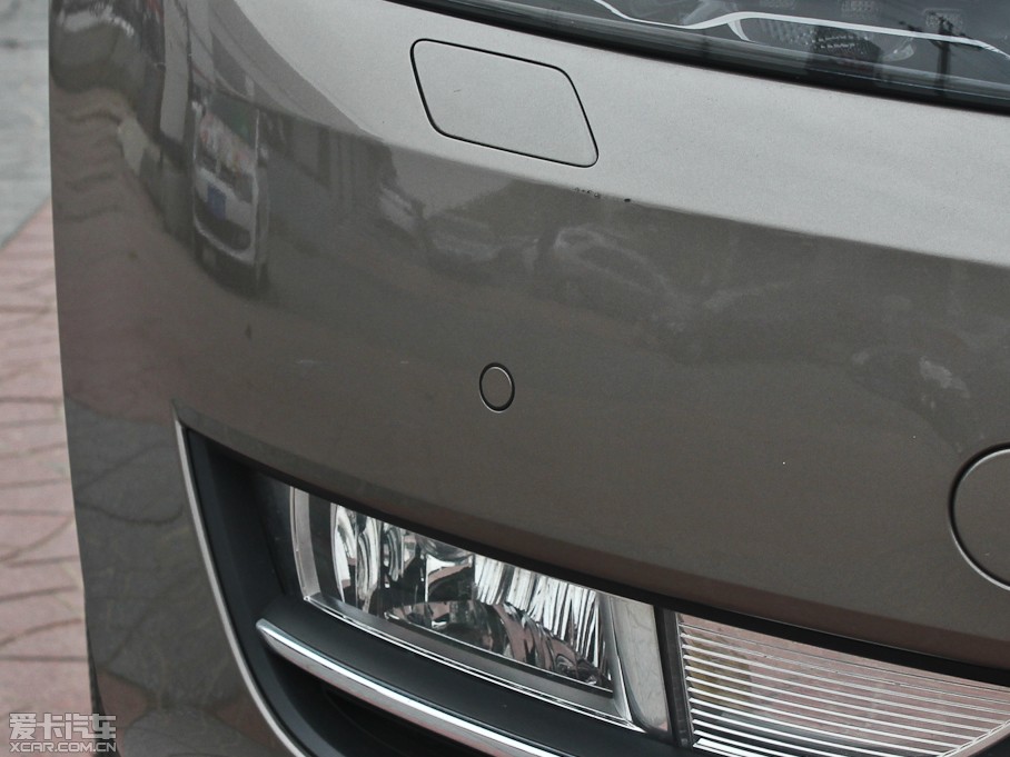 2011�����_�� 2.0TSI DSG�����