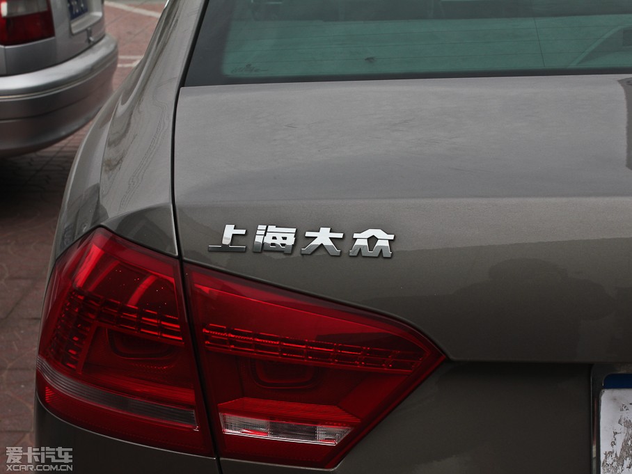 2011�����_�� 2.0TSI DSG�����