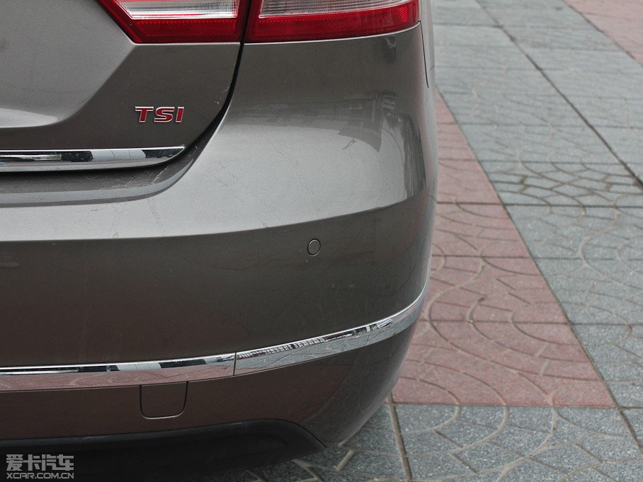 2011�����_�� 2.0TSI DSG�����