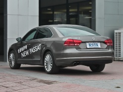 上海大眾2011款帕薩特