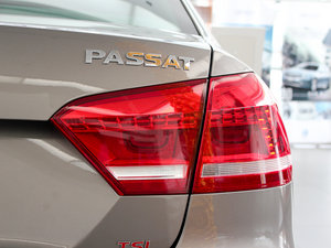 20112.0TSI DSG (x)(ji)^