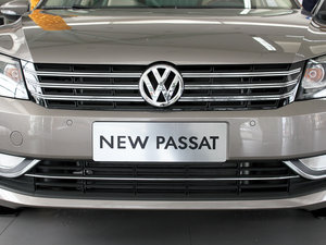 20112.0TSI DSG (ji)^