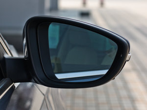 20112.0TSI DSG (x)(ji)^