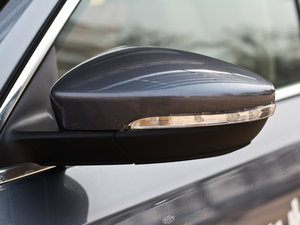 20112.0TSI DSG (x)(ji)^