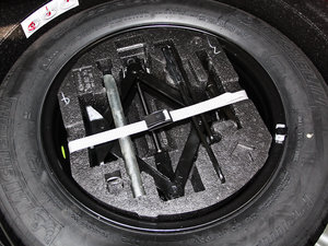 2011款2.0TSI DSG至尊版 其它