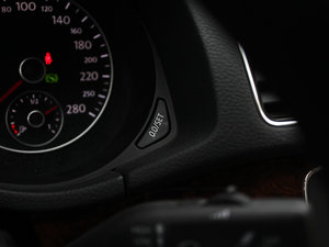 20112.0TSI DSG п؅^