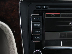 20112.0TSI DSG п؅^