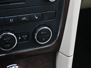 20112.0TSI DSG п؅^