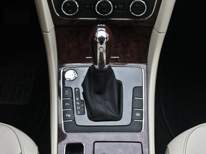 20112.0TSI DSG п؅^