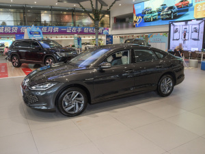 2025款凌渡L 280TSI DSG炫辣版 整体外观