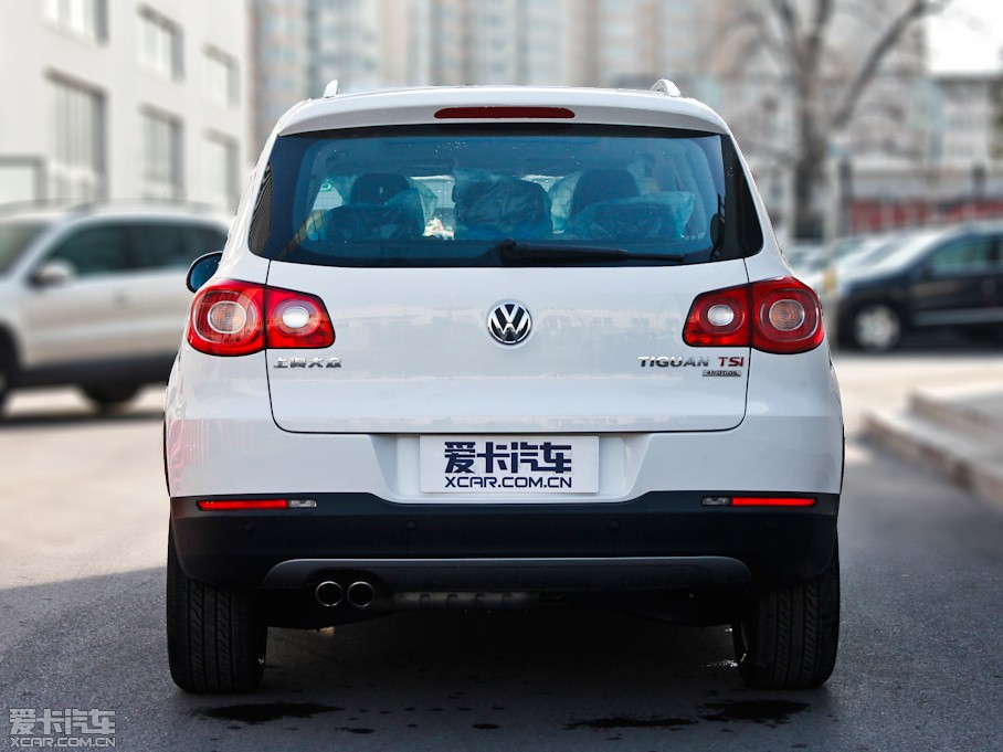 2010;^ 2.0TSI ԄݼӢ