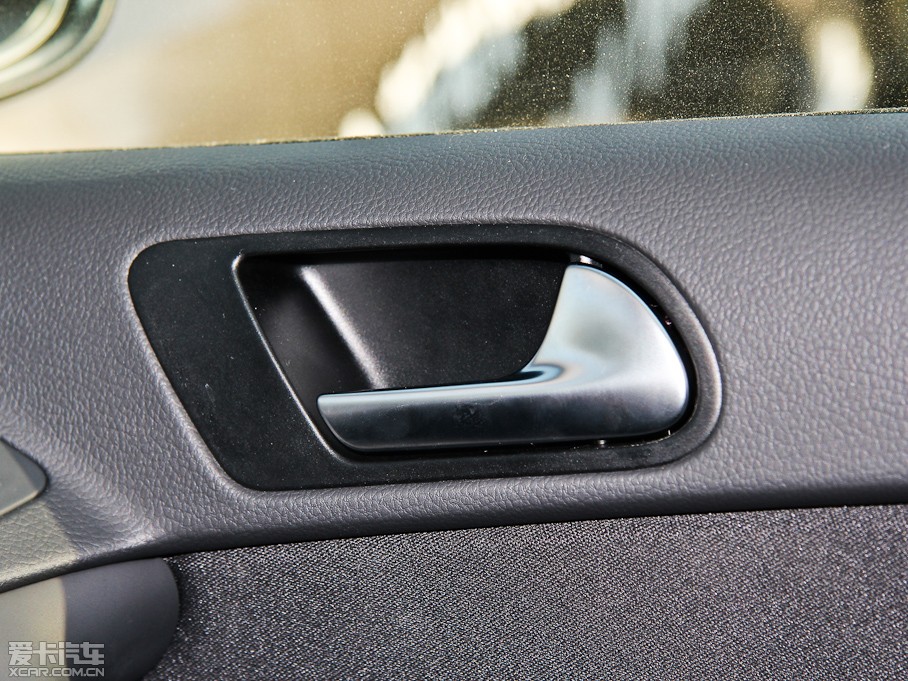 2012��;�^ 1.8TSI �քӃ�򌶼����