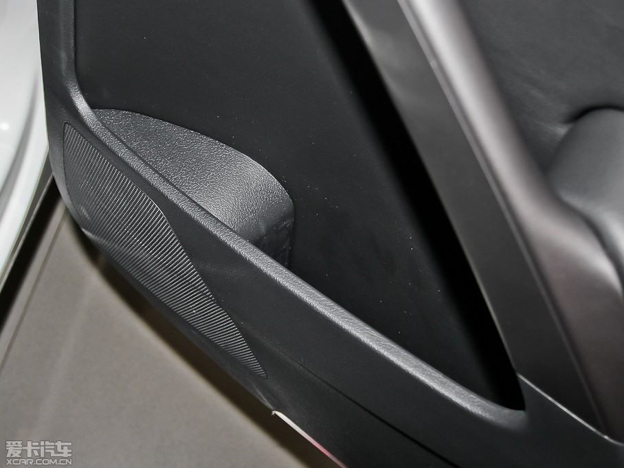 2012��;�^ 1.8TSI �ԄӃ��ݼӢ��