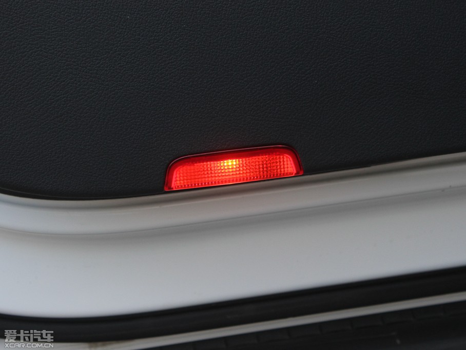 2012;^ 1.8TSI ԄݼӢ