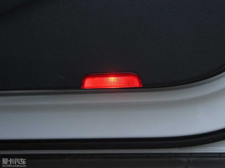 2012;^ 1.8TSI ԄݼӢ