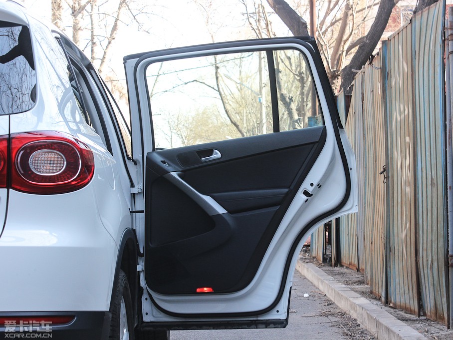 2012��;�^ 1.8TSI �Ԅ����ݼӢ��