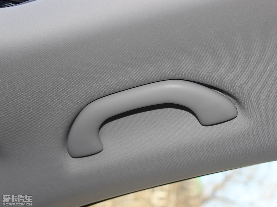 2012;^ 1.8TSI ԄݼӢ