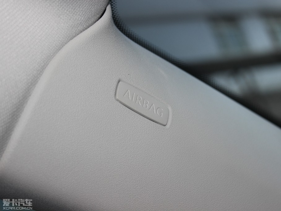 2012;^ 1.8TSI ԄݼӢ