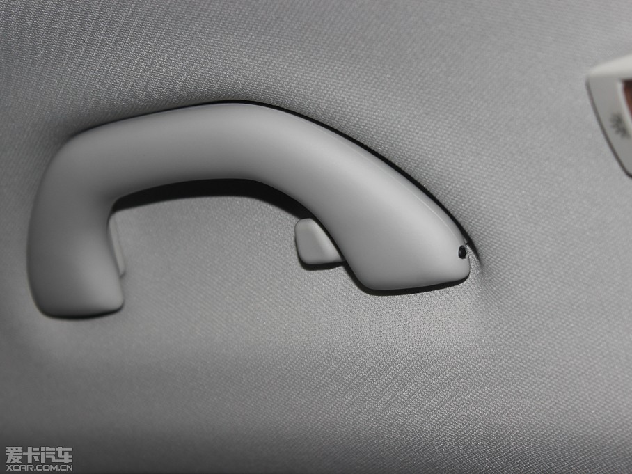 2012;^ 1.8TSI ԄݼӢ