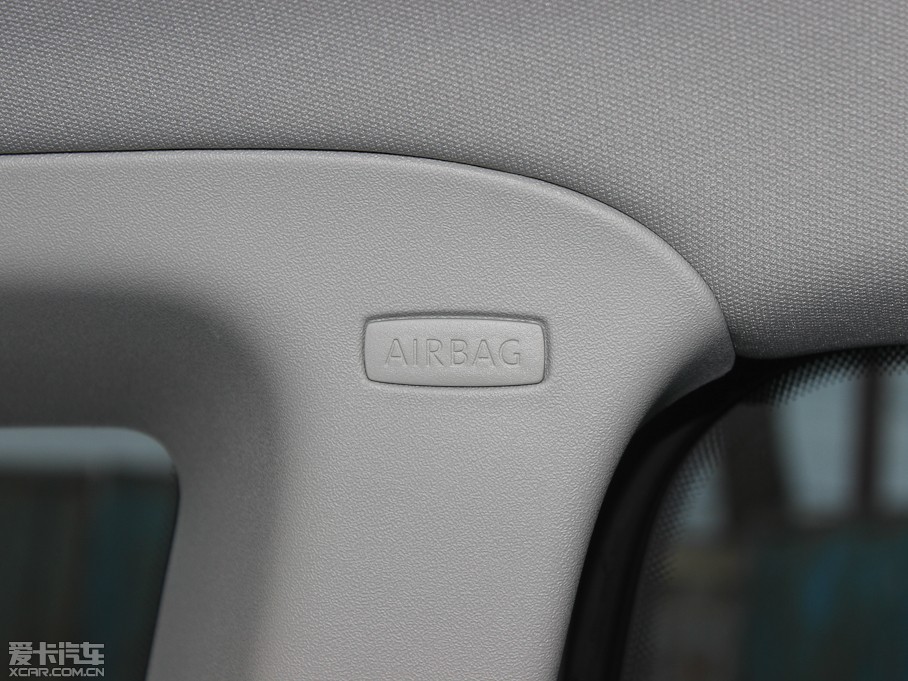 2012;^ 1.8TSI ԄݼӢ