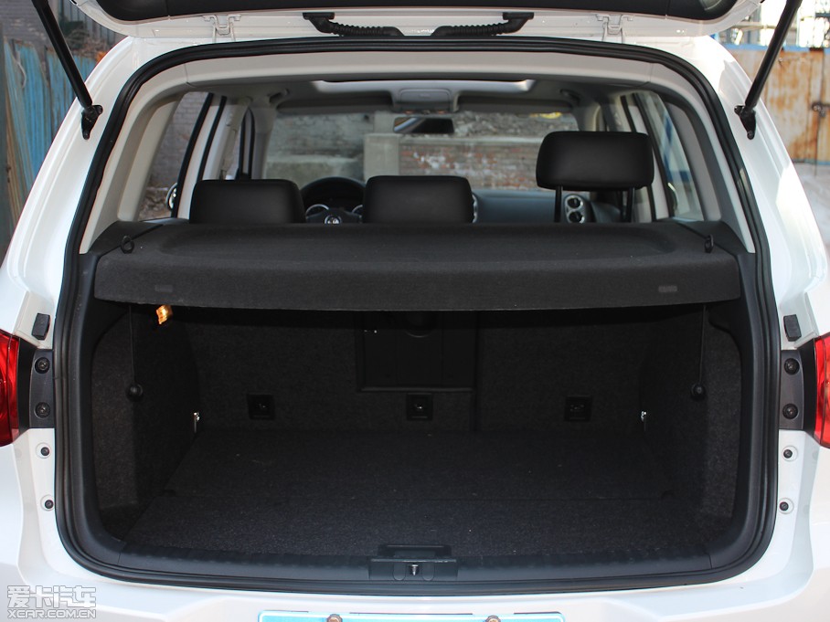 2012;^ 1.8TSI ԄݼӢ