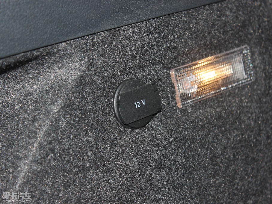 2012;^ 1.8TSI ԄݼӢ