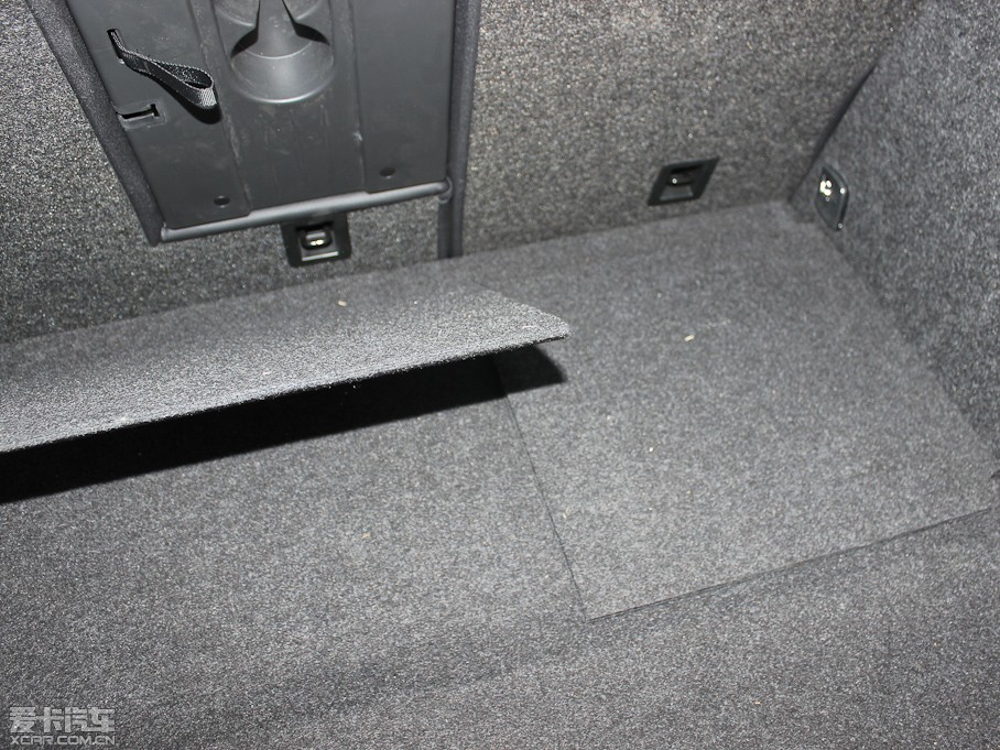 2012;^ 1.8TSI ԄݼӢ