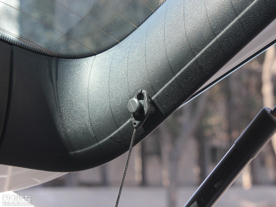 2012;^ 1.8TSI ԄݼӢ